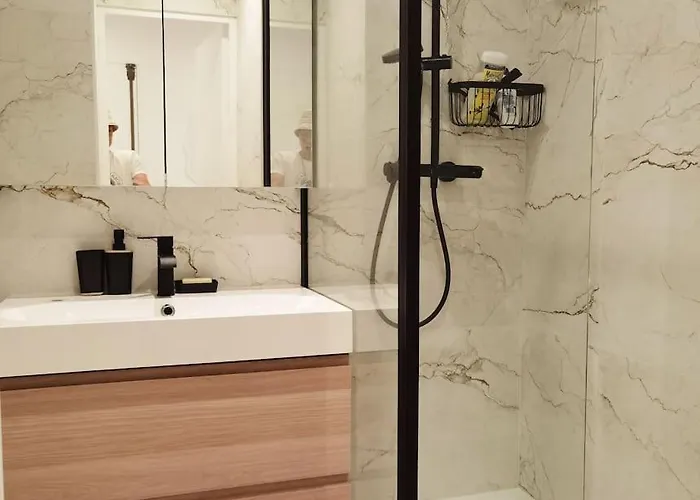 Ins Style 2 Bdrs In 15arr Cente 1mins To Metro N15-128 Apartment